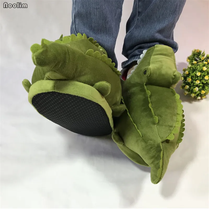 Новинка; модные плюшевые домашние тапочки зеленого цвета с рисунком крокодила для мужчин; домашняя обувь с рисунком животных; женская теплая нескользящая обувь из хлопка