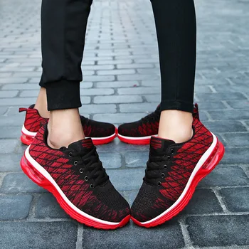 

New Fashion Casual Walking Shoes Couple Breathable Mesh Soft and Comfortable Walking Men's Shoes Outdoor Large Size Sneakers
