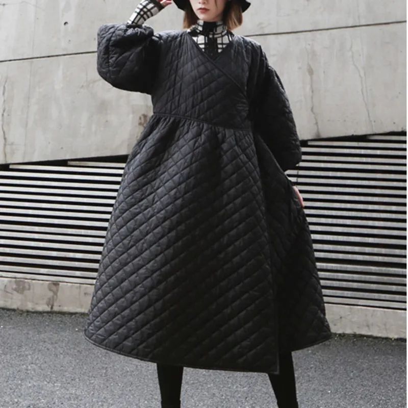 

LANMREM 2019 Winter New Casual Fashion Temperament Women Loose Plus Solid Color Lantern Sleeves Rhombic Embossed Long Coat TC599