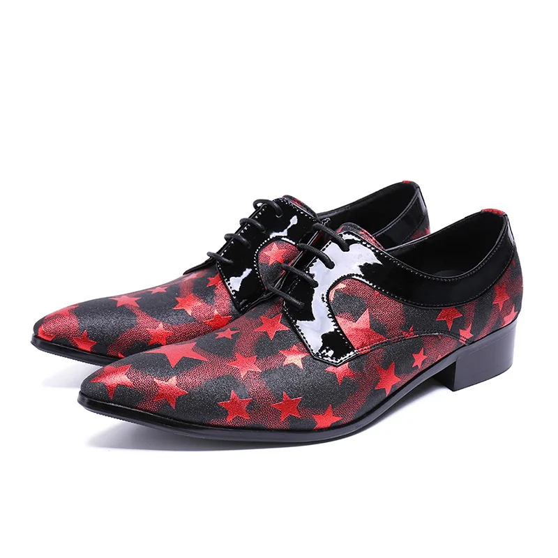 

2019 New Men Red Leather Shoes Man Flat Dress Shoes fashion Star Pattern Male Formal Shoes