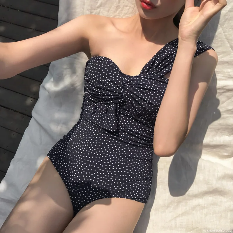 

Push Up Sea Swimwear Women One Piece Sexy Swimsuits Triquinis Fused Retro Swimming Swimsuit Female Badpak Closed May Polka Dot