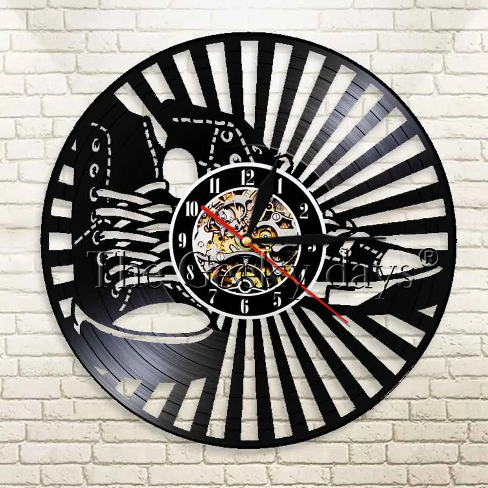 1Piece Vintage Design Illuminated Wall Clock Shoes Design Sneakers Decorative Wall Clock Cool Living Room Interior Decor