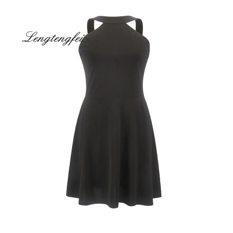 Backless Dress (1)