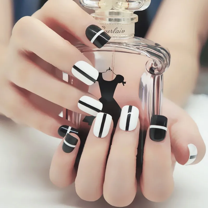 Download False Nails For Kids Children Black And White 3d Fashion Cute Desktop Wallpaper Free Wallpaper False Nails For Kids Children Black And White 3d Fashion Cute Desktop Wallpaper Free