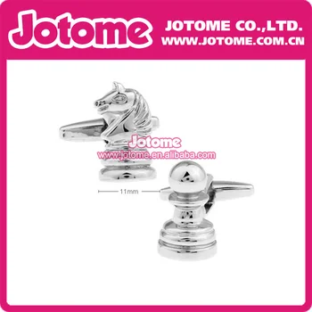

Wholesale Vintage Silver Lion Rhinestone Cufflink