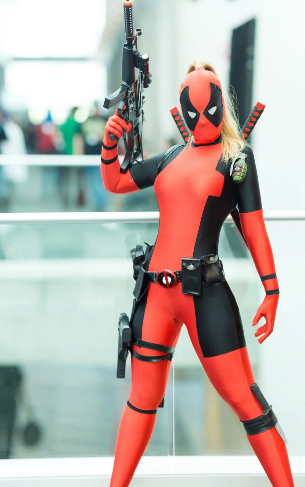 lady_deadpool_by_lovisad-d8qo6tz