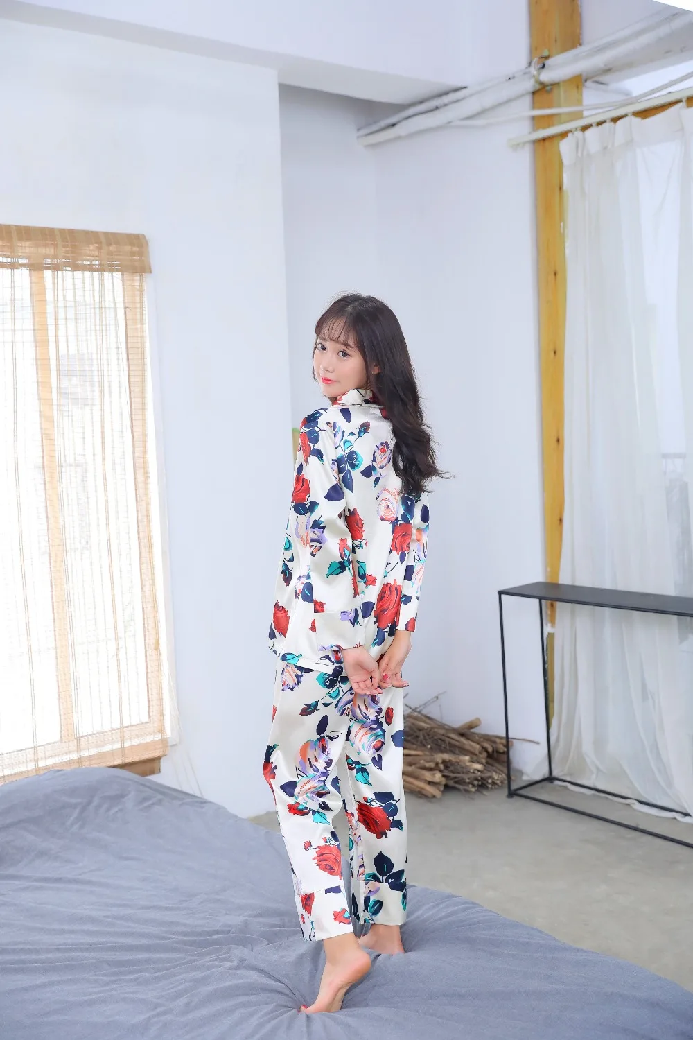 JRMISSSLI весенний женский Пижамный костюм Шелковая пижама Атласный пижамный комплект с цветочным принтом женские пижамы брюки шелковая ночная одежда