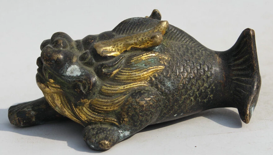 

5" Old Chinese Folk Bronze Gild Dragon Fish barracuda Animal Statue Sculpture S0705 B0403