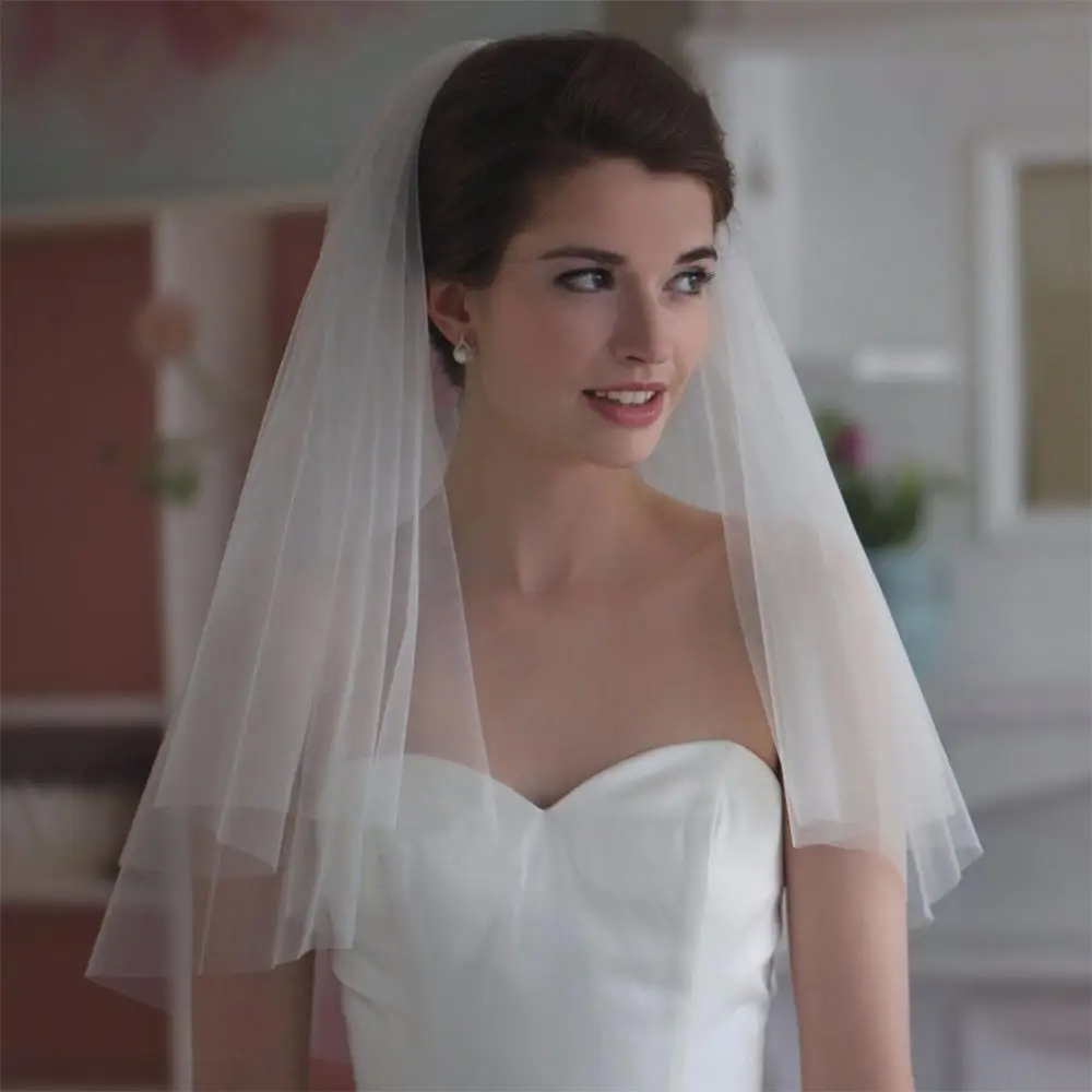 

Elegant Short Bridal Wedding Veils Two Layer 75cm and 100cm with Combe White Veil for Wedding Party Tulle Veil 2020 New Arrival
