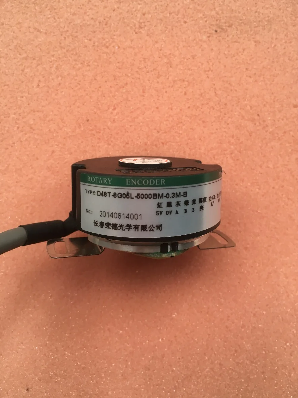 

Новый Rongde D48T-8G005L-5000BM-0.3M-B