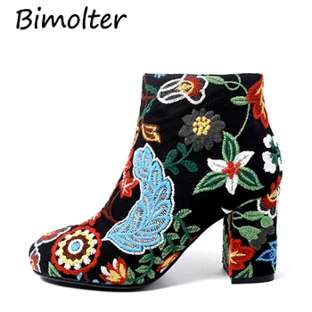 

Bimolter Euro Style Fashion Ankle Boots Random Embroidery Floral Boots Women Zipper Boots High Heels Female Shoes Botas NB138