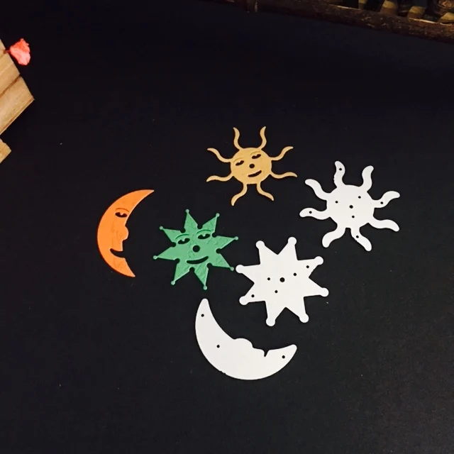 

Sun Star Moon Metal Cutting Dies for scrapbooking Stencils for Craft Paper DIY Scrapbook new dies Cut Template