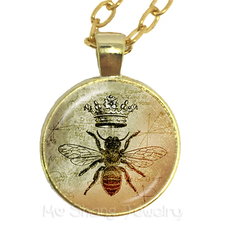 Vintage Queen Bee Photo Cabochon Glass Bronze Chain Pendant  Necklace