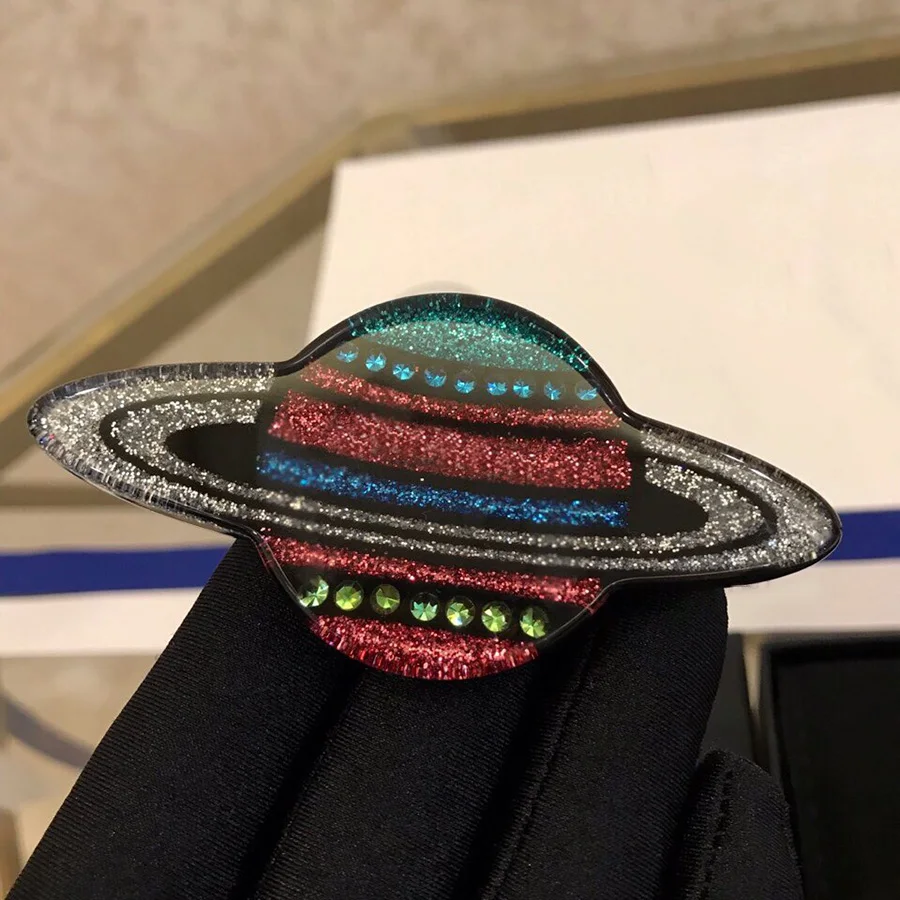 

2019 Hot Luxury Brand Fantastic Bling Bling Star Brooch Fashion Resin Jewelry For Women Party Wedding Daily Designer Bijoux