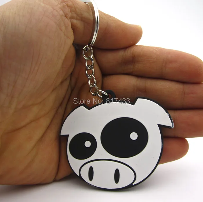 MV34C135SN2 Car JDM pig keychain(2)