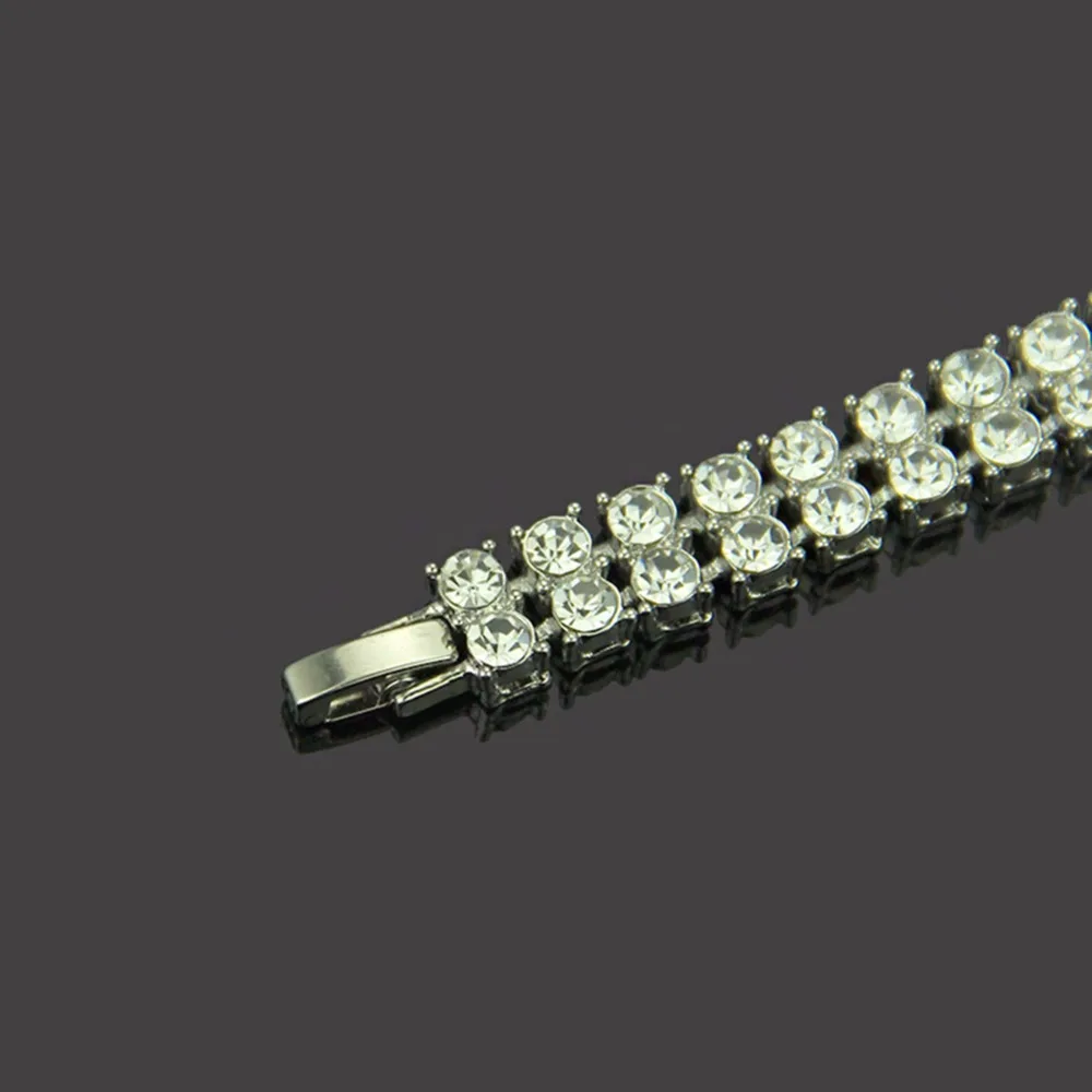 9092027303_685927213