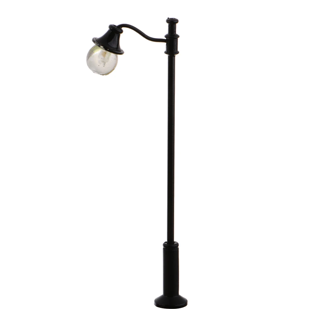 3 Pieces HO Scale Model Layout Garden Lights Lamppost Lamp Perfect for model courtyard or street landscape With model  lamppost