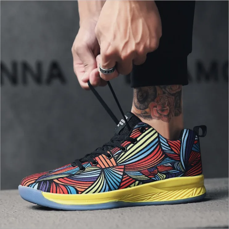 

2019 Men Basketball Shoes Comfortable Men Shoes Outdoor Light Cushion Sport Shoes Men's Trainers Zapatillas size 38-44