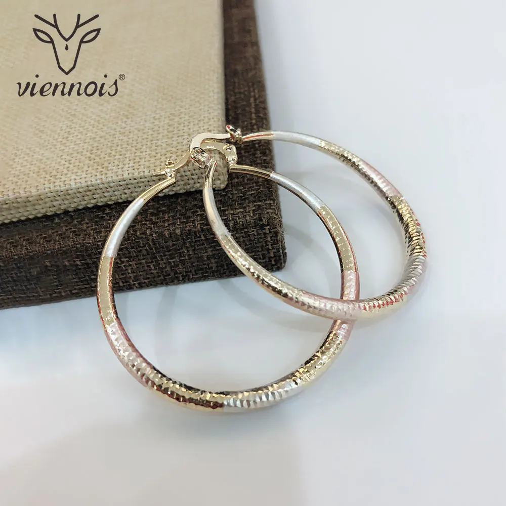 Женские круглые серьги-кольца Viennois золотого цвета металлические украшения |