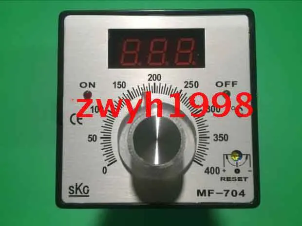 

Knob Digital Display MF-704 Spot Supply SKG MF704 Temperature Controller used for Taiwan SKG