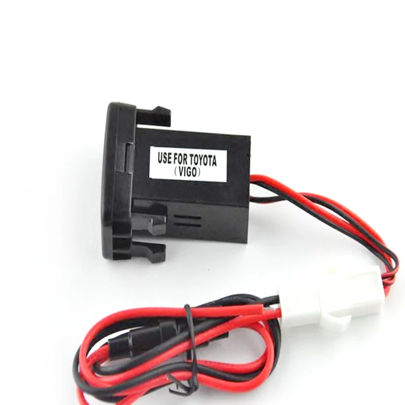 Toyota VIGO Dual USB Socket Charging Adapter (2)