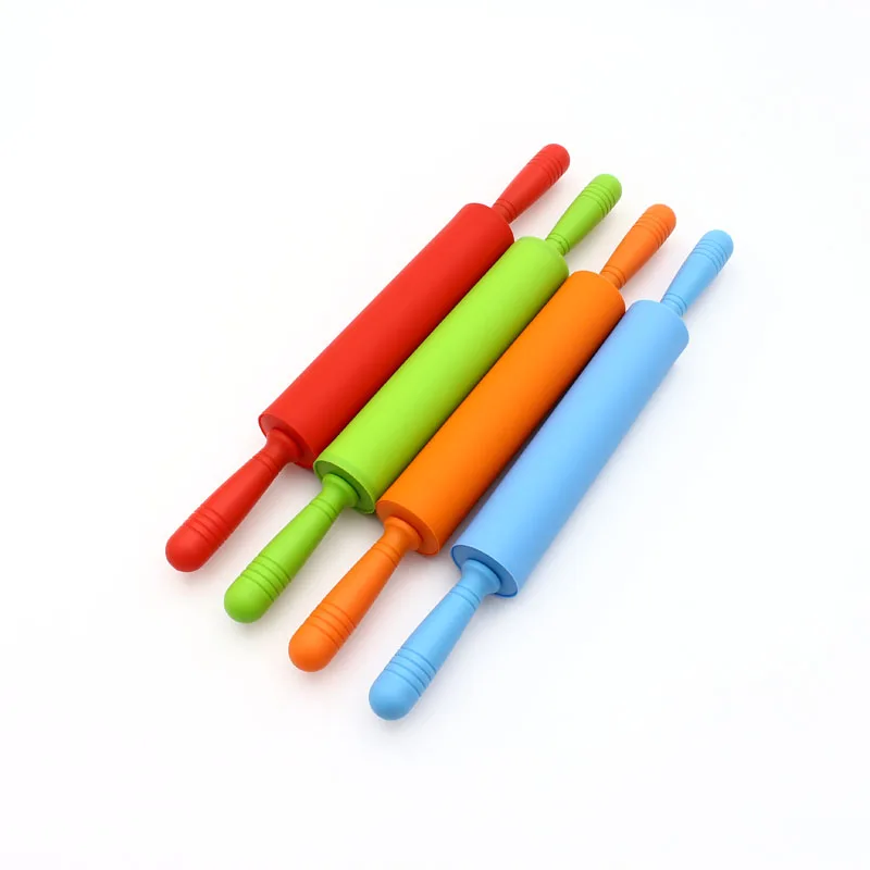 

New Arrival Baking Tools Rainbow Series Silicone Rolling pin Large lengthen Plastic Handle 48*5.3CM
