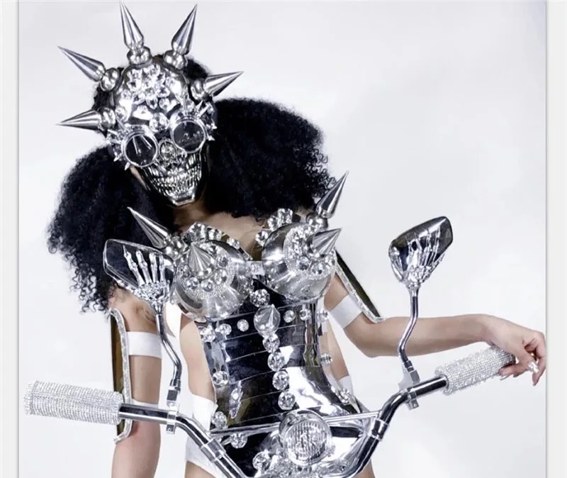 Locomotive mirror costume (4)