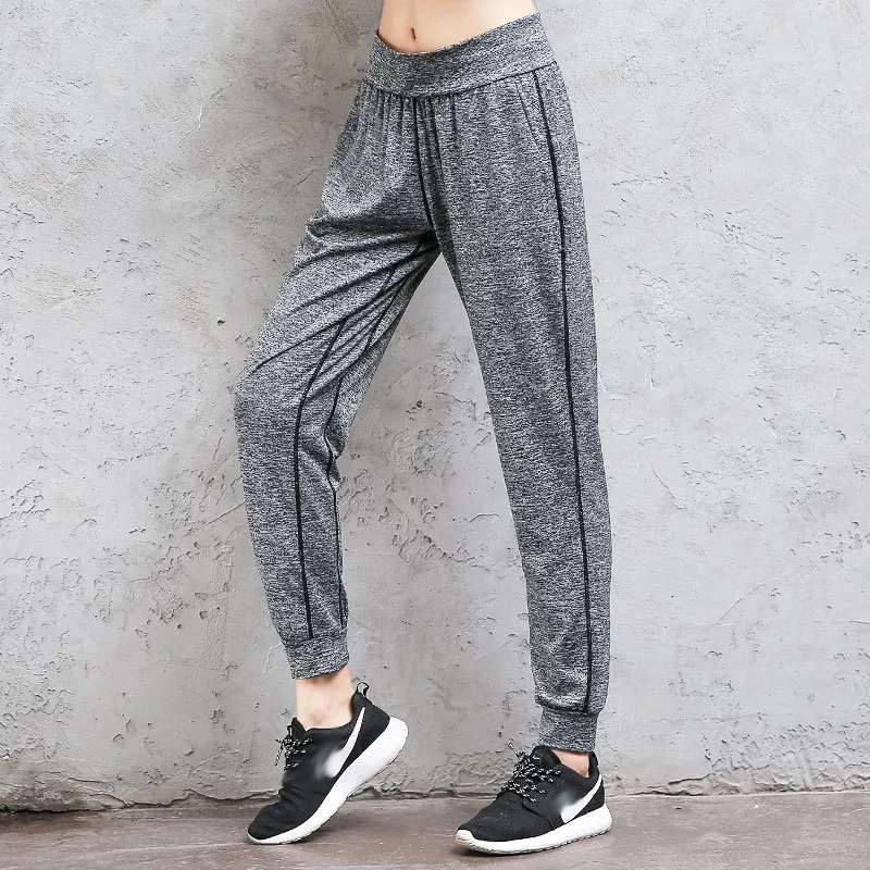 4833062942_610630470