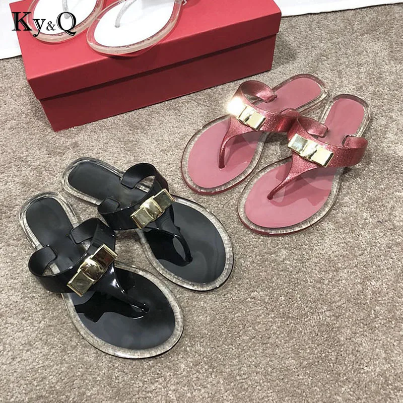 

2018 Summer New Metal Bow Jelly Shoes Women Fashion Flat Flip Flops Ladies Sandals Female Outside Beach Transparent Slippers