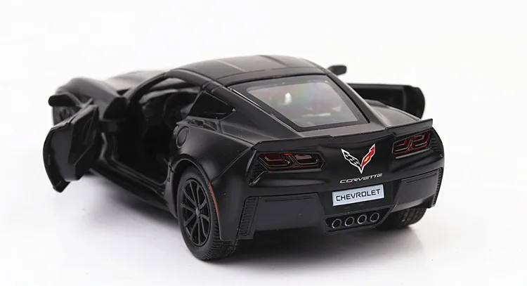 1:36 Масштаб Chevrolet Corvette C7 металлическая игрушка литая под давлением игрушечная машина модель автомобиля Миниатюрная модель автомобиля детские игрушки