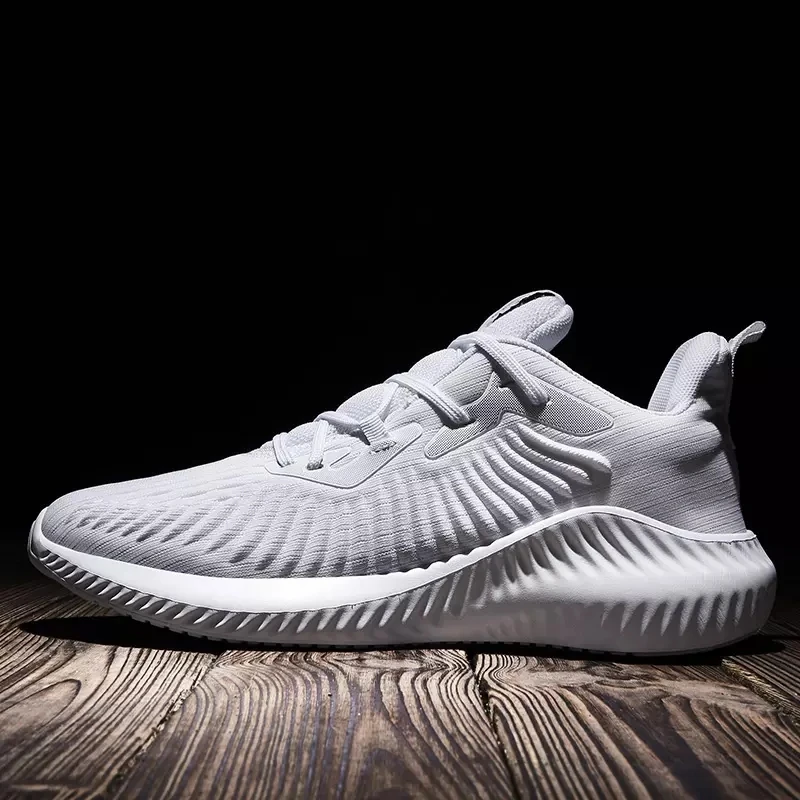 

Times New Roman Men's Sneakers Outdoor Running Shoe Full Breathable Fine Grain Anti-skid Of Stable Heel Low Men's Sports Shoes