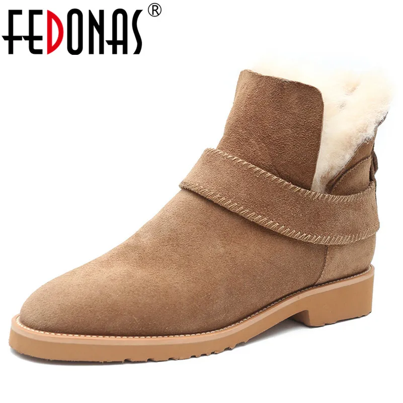 

FEDONAS Top Quality Women Fur Winter Snow Shoes Buckles Basic Boots Ladies Keep Warm Short Motorcycle Boots Martin Shoes Woman