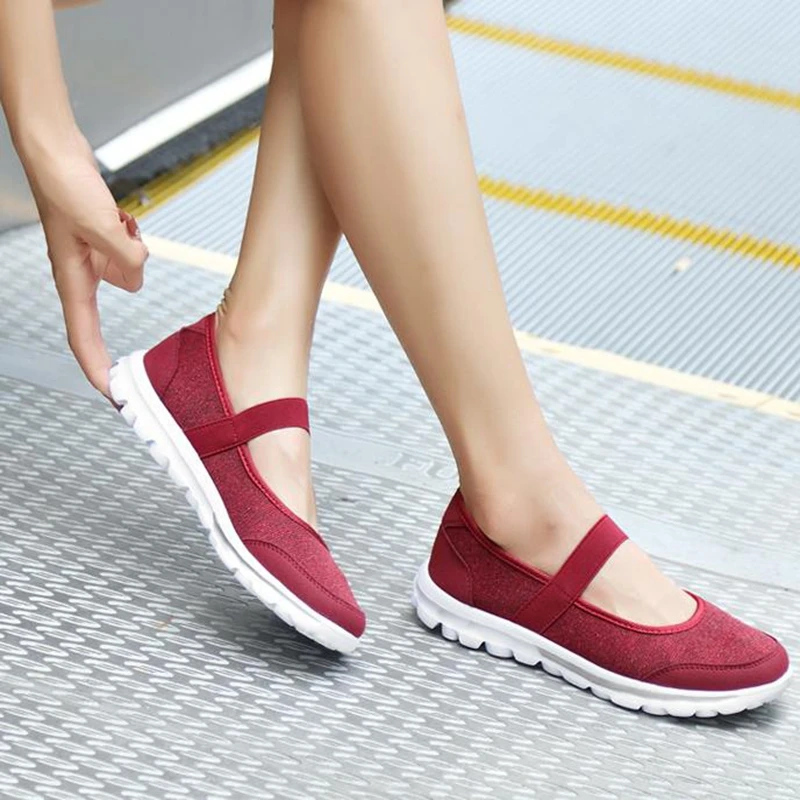 

2018 Women Sports Shoes Autumn Summer Breathable Flats Moccasins walking Comfortable Shoes Sneakers 8h19