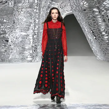 

Red Embroidery Dot Lace Hollow Out Maxi Dress 2018 Women Sexy Strapless A-line Slim Long Party Dresses