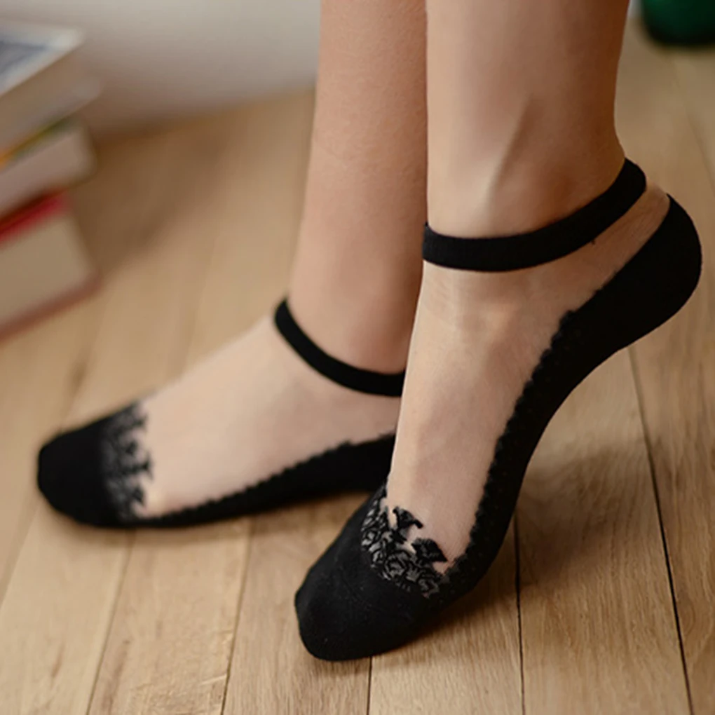 

2019 Novel Summer Women Ultrathin Transparent Invisible socks Low Cut Socks Lace Crystal Silk Short Socks