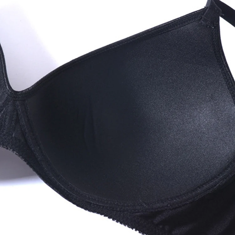 Tshirt Triangle Bra 2
