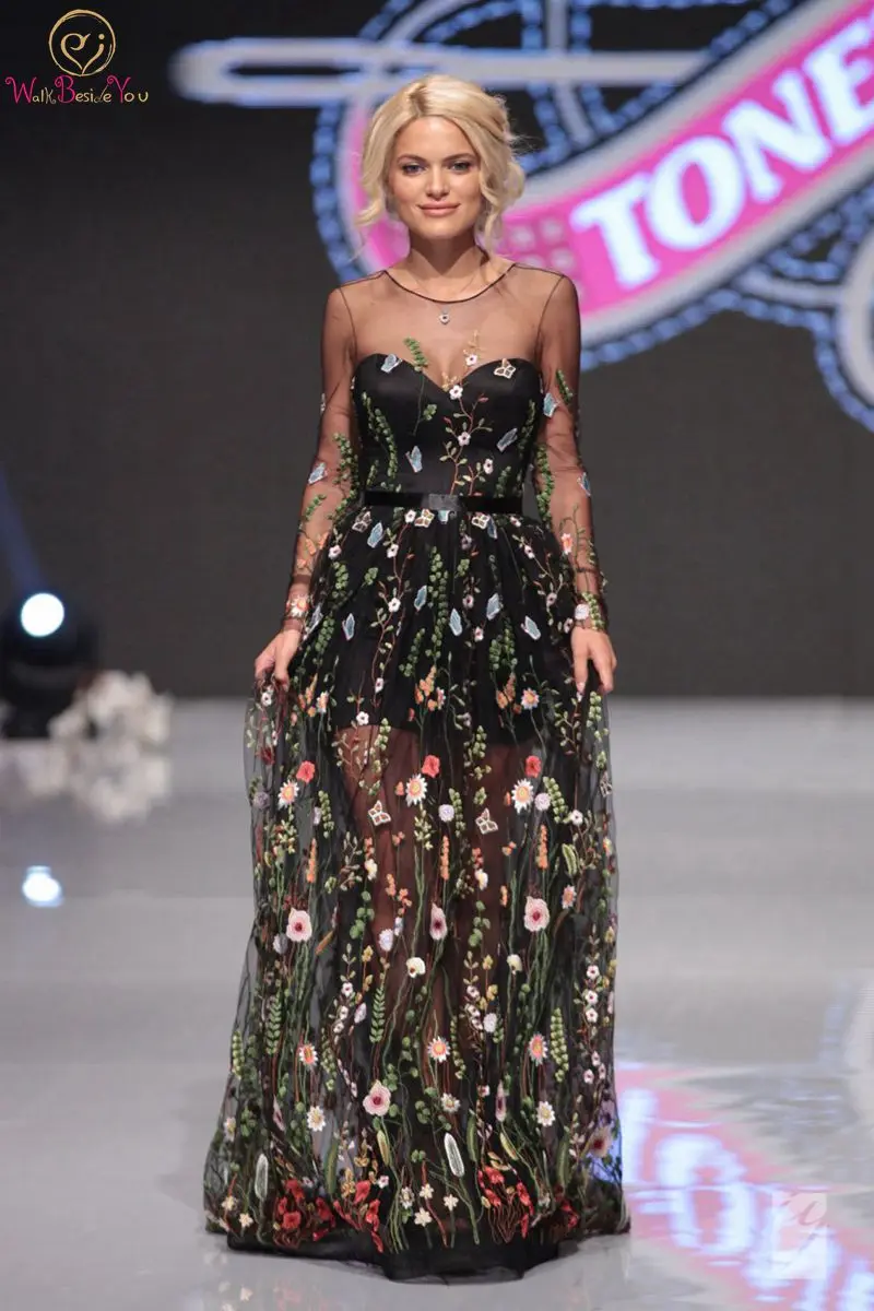 

Fashionable Black A Line Prom Dress 2019 Women Elegant O Neck Long Sleeves Appliques Floor Length Tulle Formal Party Gowns 2019