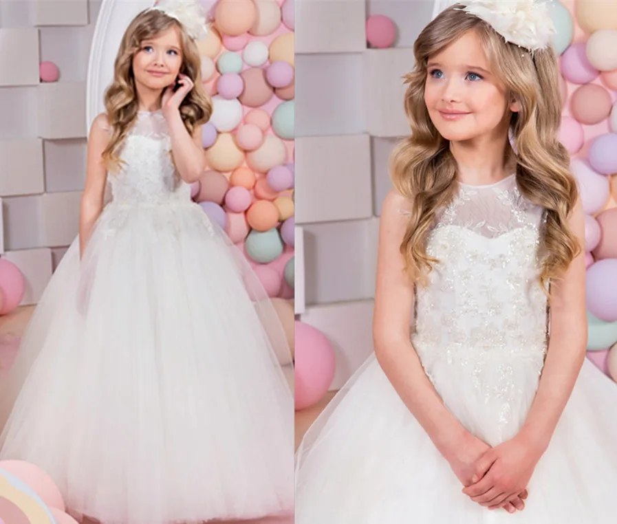 

Princess White Flower Girls Dresses Ball Gown with Bow Sashes Lace Up O-Neck First Communion Pageant Dresses for Girls Custom