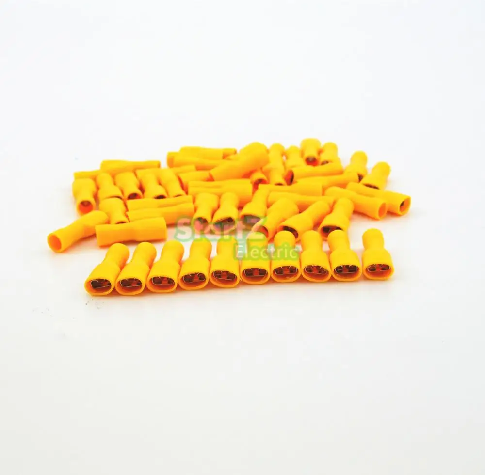 

100PCS Insulated 12-10AWG Spade Male Electrical Crimp Terminals Kits
