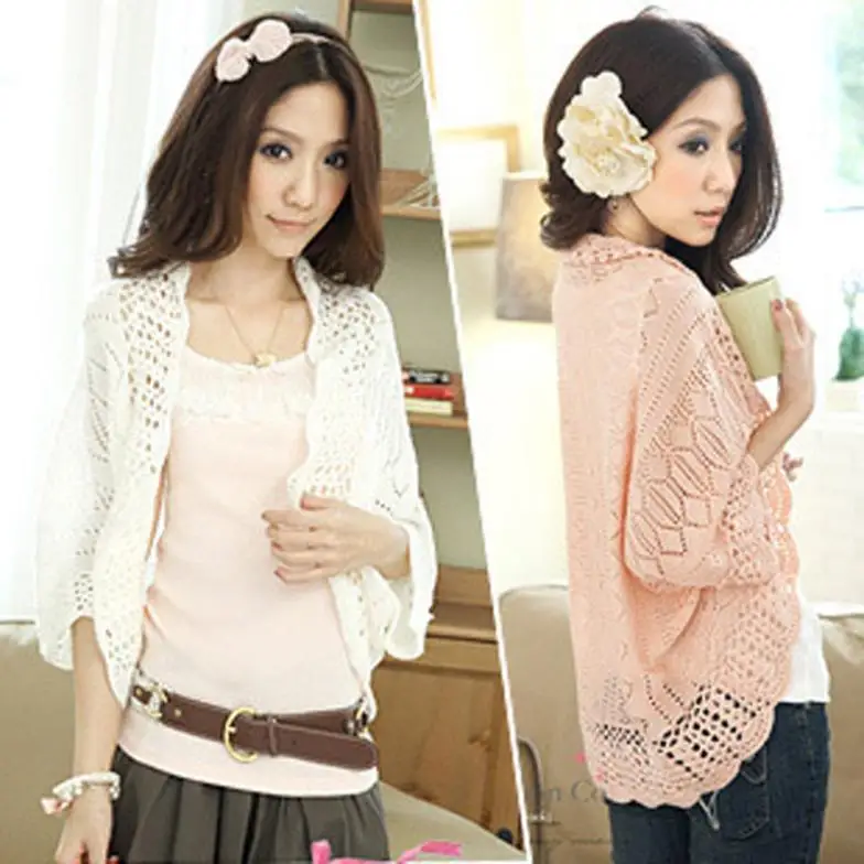 جديد 2015 نساء عارضة blusas tricotado سترة النساء أزياء الصيف الكروشيه البلوزات قصيرة الأكمام محبوك سترة رقيقة 241