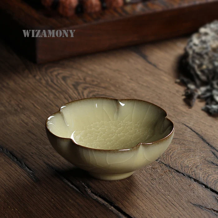 

Chinese Longquan Top Grade Celadon Hundredfold Crackle China Teacups Tea Bowl 70ml For Art Collection By Great Artist Changwei