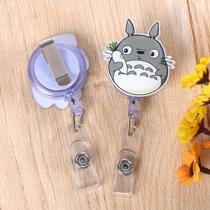 1 шт. милый totoro stitch Baymax утка медведь животное выдвижной значок катушка выставка ID карты Зажимы держатель значка канцелярские принадлежности