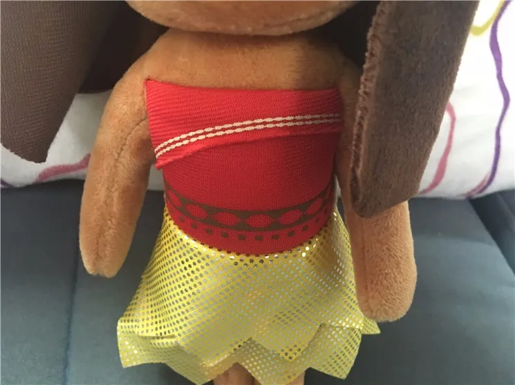 3664617915_403343535