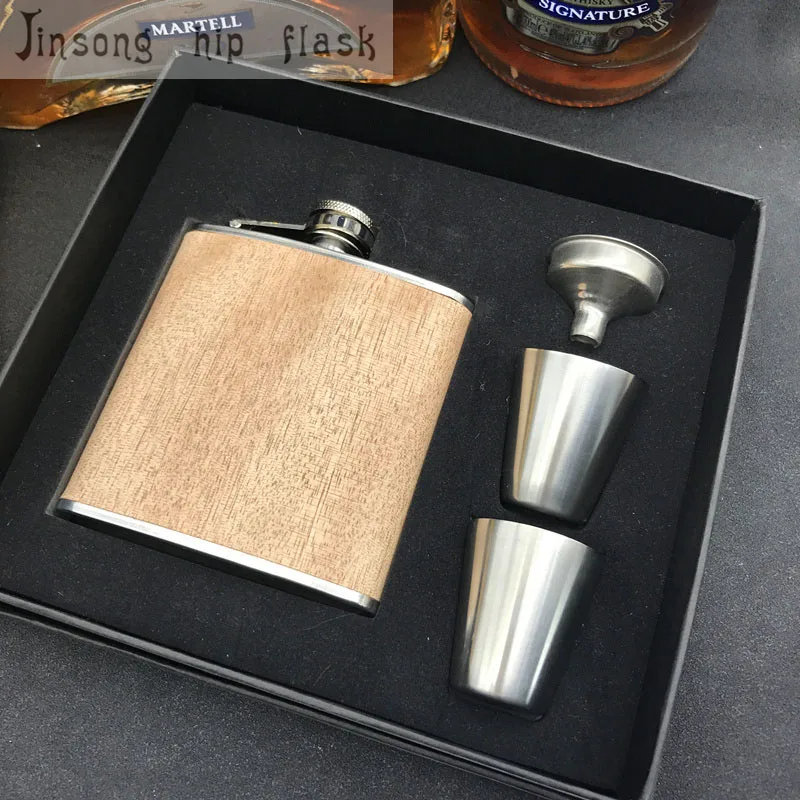 flask with 2cups set