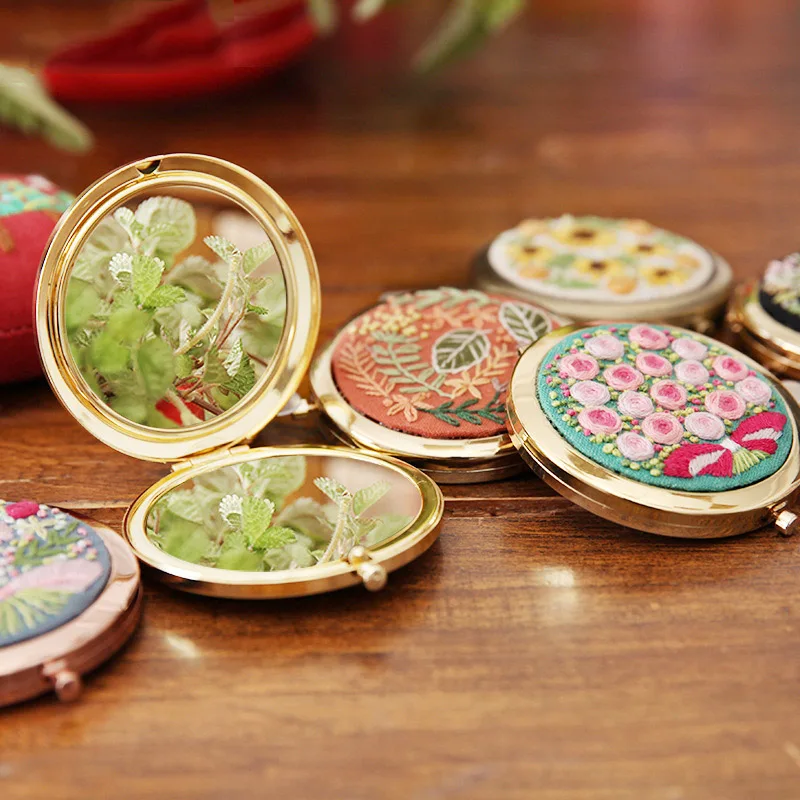 

DIY Embroidery kit Flower Cross Stitch Makeup Mirror Portable Folding Double-sided Mirror Handmade Sewing Craft Unfinished