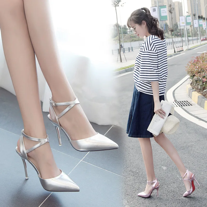 

2019 HOT Brand New Sexy Silver Women Glossy Sandals Sandals High Heels 7-9CM Lady Party Dress Shoes Summer Luxury Wedding Shoes
