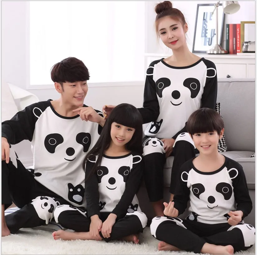 

Family Matching Clothes Autumn Long Sleeve Christmas Pajamas Set Mother And Daughter Homewear Cartoon Panda Adult Kid Sleepwear