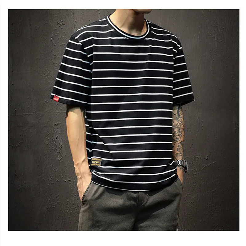 

Summer New Men's Tees Korean Version Cotton Stripe Printed Short Sleeve T-Shirt Youth Simple Students Large Size T-shirt