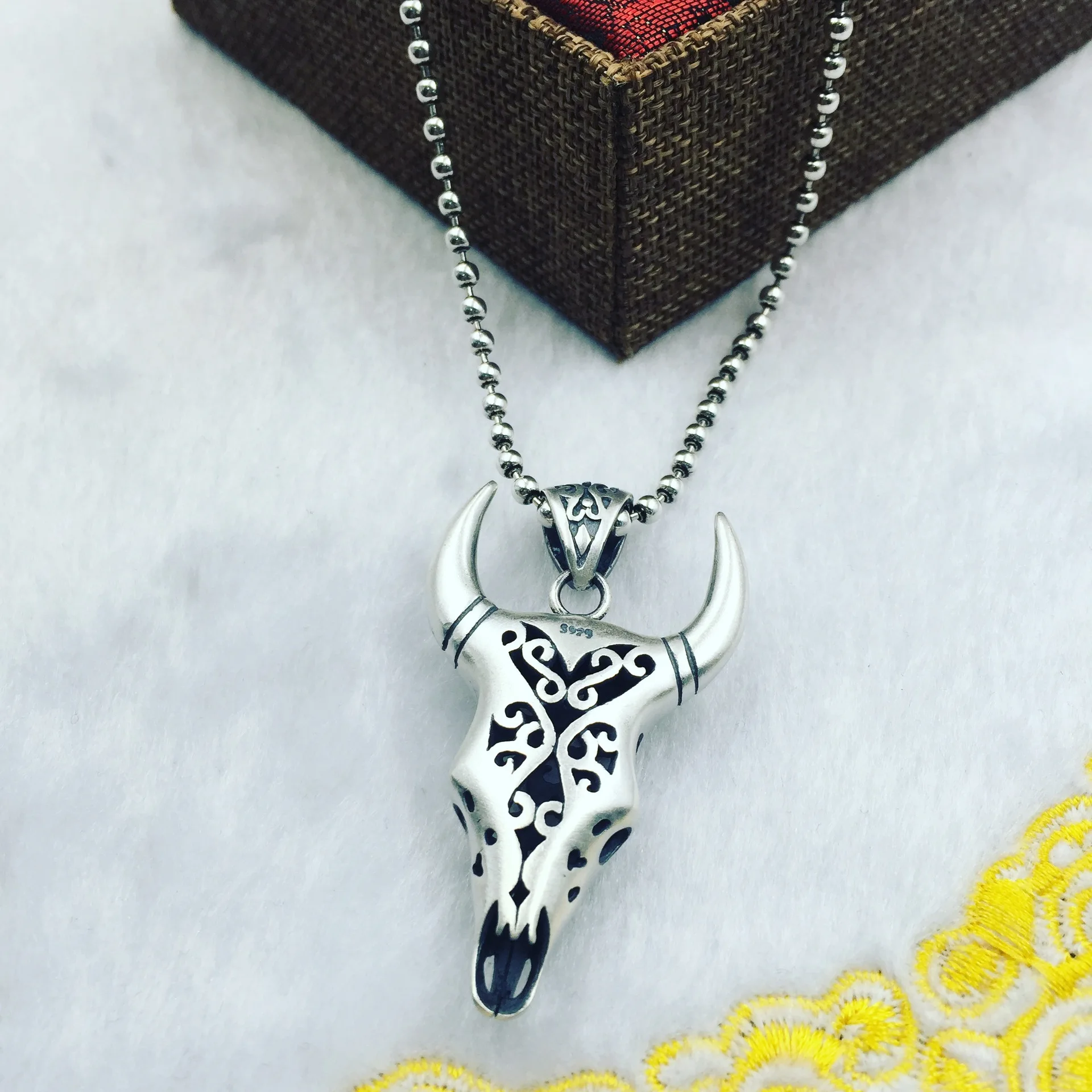 

S925 Sterling Silver Pendant Silver retro punk tau pendant peace evil men and women