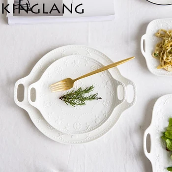 

1PCS European style embossed ceramic plate with handles lace tray salad plate fruit cake pan pure white porcelain steak plate